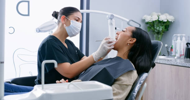 Best Veneers and Lumineers  in El Valle De Arroyo Seco, NM